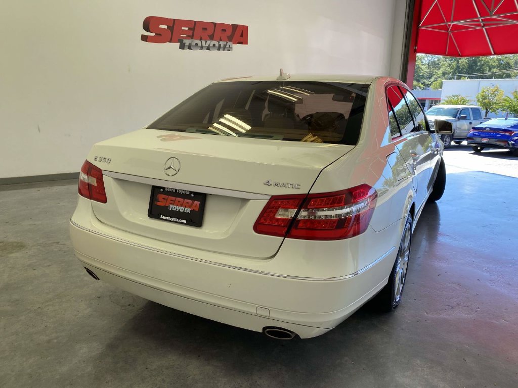 Used 2012 Mercedes-Benz E 350 4MATIC Sedan image 4