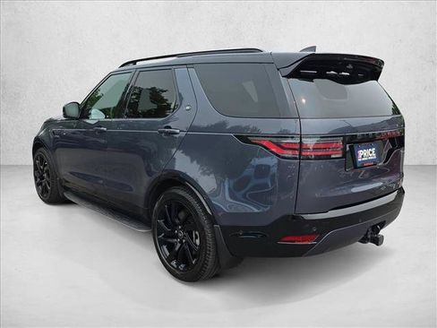 Used 2025 Land Rover Discovery Dynamic SE AWD/4WD image 7