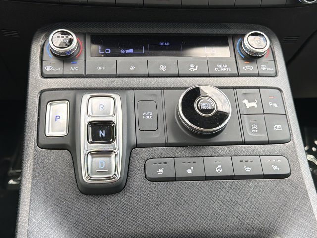 Used 2025 Hyundai Palisade Limited FWD image 24