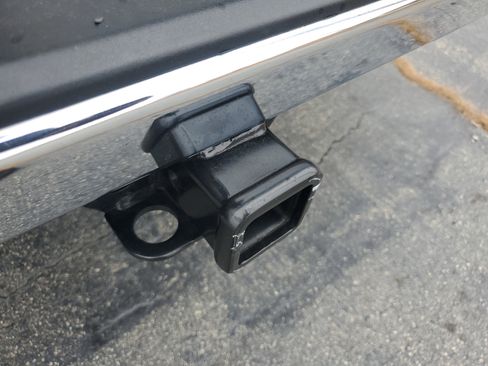 Used 2024 GMC Sierra 1500 SLE image 7