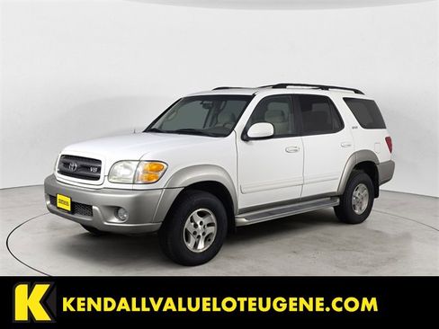 Used 2003 Toyota Sequoia SR5 image 1