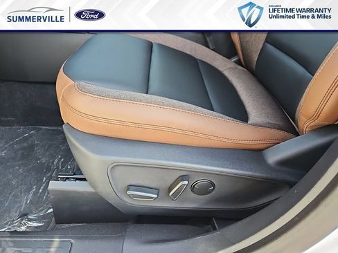 New 2026 Ford Bronco Sport Outer Banks AWD/4WD image 18