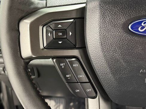 Used 2019 Ford F150 XLT w/ Equipment Group 302A Luxury AWD/4WD image 17
