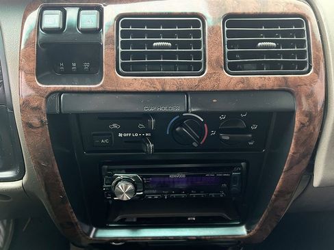 Used 1998 Toyota 4Runner Limited image 11