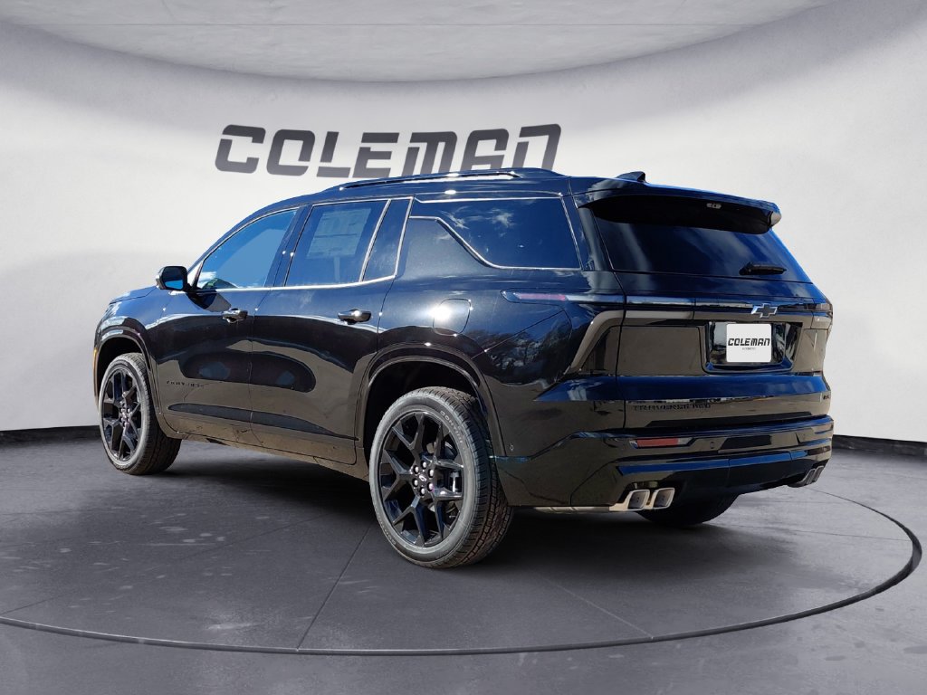 Used 2026 Chevrolet Traverse RS FWD image 3