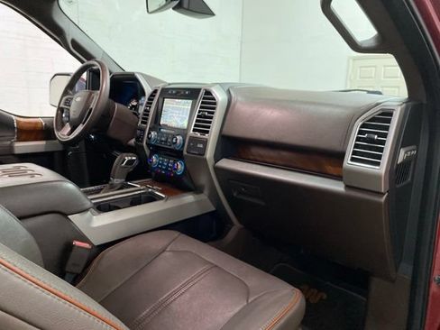 Used 2015 Ford F150 King Ranch w/ Equipment Group 601A Luxury AWD/4WD image 78