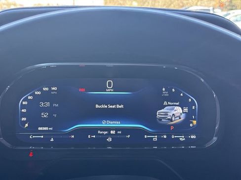 Used 2022 Chevrolet Suburban RST w/ Luxury Package image 15