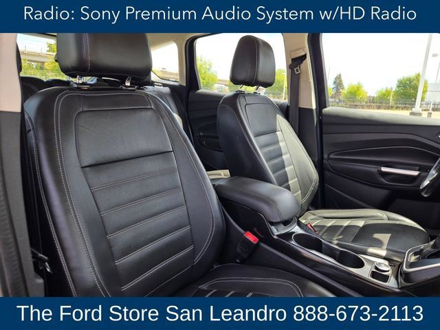 Certified 2017 Ford C-MAX Energi Titanium FWD image 13