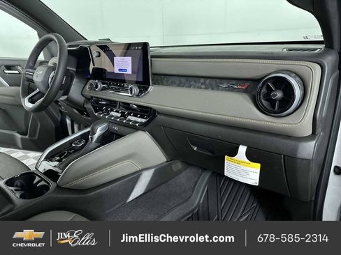 Certified 2026 Chevrolet Colorado ZR2 w/ Technology Package AWD/4WD image 28