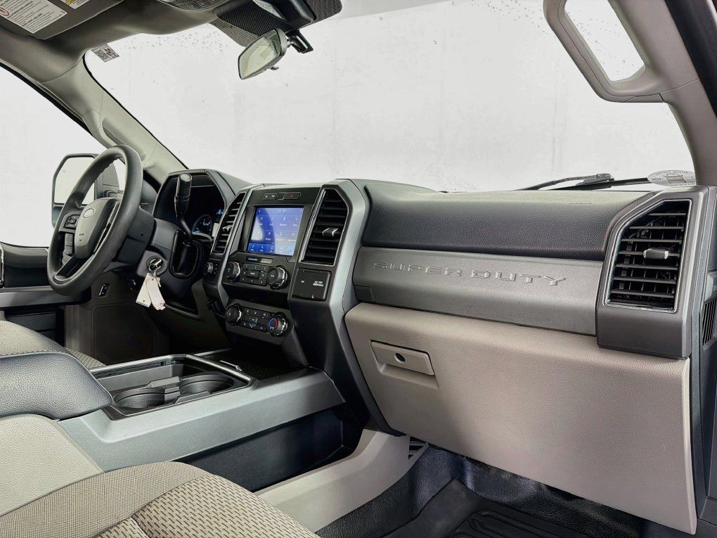 Used 2022 Ford F350 XLT AWD/4WD image 31