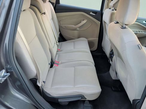 Used 2018 Ford Escape SE w/ SE Sync 3 Package image 19