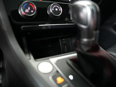 Used 2018 Volkswagen GTI SE w/ SE Leather Package FWD image 28