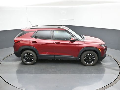 Used 2023 Chevrolet TrailBlazer LT image 49