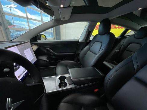 Used 2021 Tesla Model 3 Long Range AWD/4WD image 11