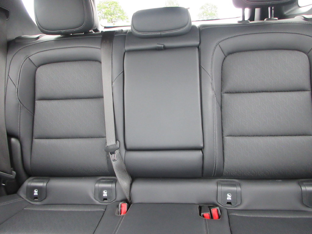 Certified 2025 Chevrolet Equinox LT w/ Convenience Package II FWD image 19