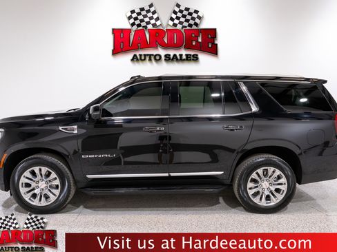 Used 2025 GMC Yukon Denali image 1