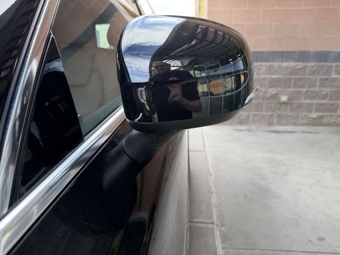 Used 2025 Volvo XC90 B6 Plus w/ Protection Package Premier AWD/4WD image 12