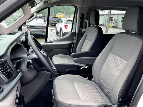 Used 2024 Ford Transit 350 XLT RWD image 25