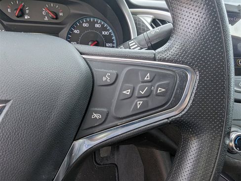 Used 2023 Chevrolet Malibu LT image 23
