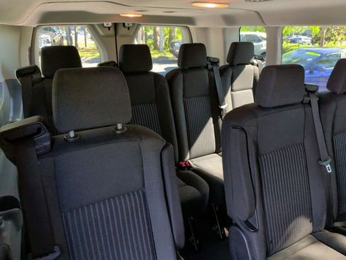 Used 2018 Ford Transit 350 XLT RWD image 29
