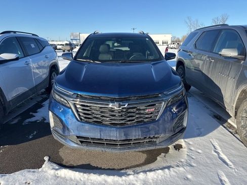Certified 2023 Chevrolet Equinox RS w/ LPO, Floor Liner Package image 2