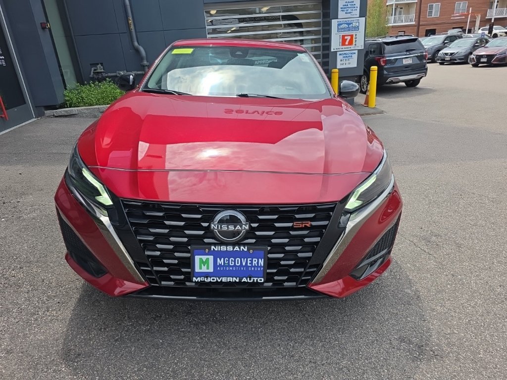Certified 2024 Nissan Altima 2.5 SR AWD/4WD image 9