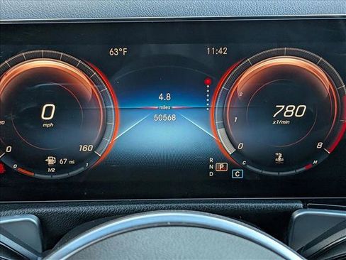 Used 2022 Mercedes-Benz GLB 250 image 11