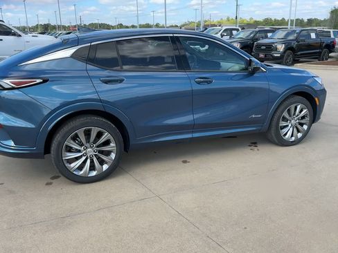 New 2026 Buick Envista Avenir FWD image 9