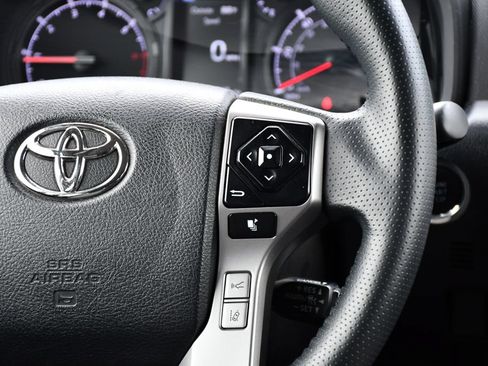 Used 2024 Toyota 4Runner SR5 AWD/4WD image 26