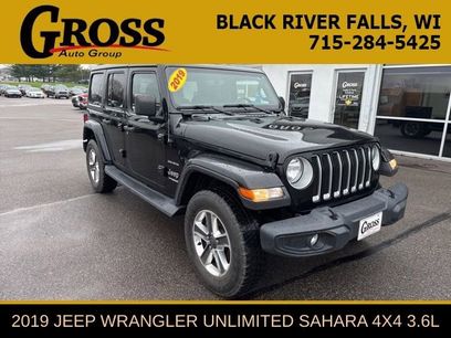 Used 2019 Jeep Wrangler Unlimited Sahara w/ Uconnect 4C Nav & Sound Group