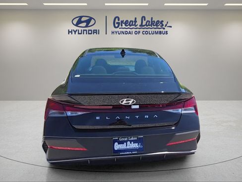 New 2026 Hyundai Elantra Sport FWD image 5
