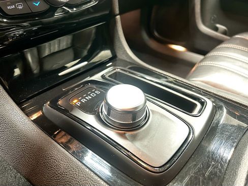 Used 2023 Chrysler 300 S image 17