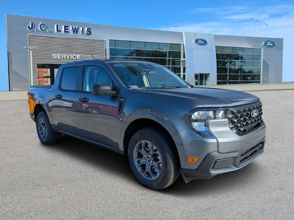 New 2026 Ford Maverick XLT FWD 360° Tour