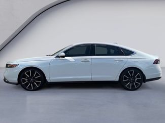 Used 2023 Honda Accord Touring video 2
