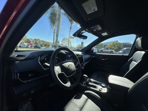 Used 2023 Chevrolet Traverse RS w/ LPO, Cargo Package image 10