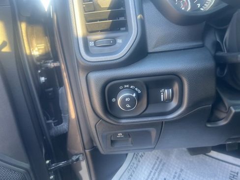 Used 2025 RAM 1500 Tradesman image 17