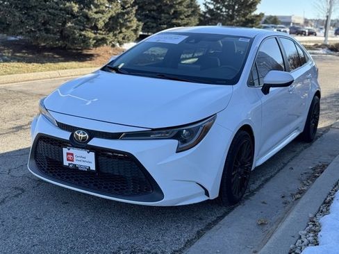 Certified 2022 Toyota Corolla LE image 29