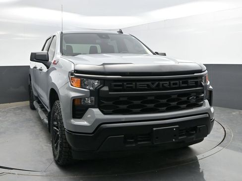 Used 2024 Chevrolet Silverado 1500 W/T w/ WT Value Package AWD/4WD image 4