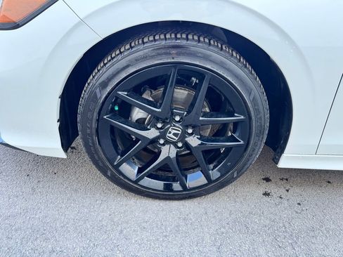 Certified 2025 Honda Civic Sport image 10