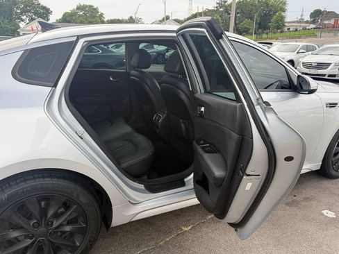 Used 2016 Kia Optima EX w/ Premium Package FWD image 28