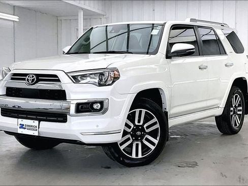 Used 2021 Toyota 4Runner Limited AWD/4WD image 2
