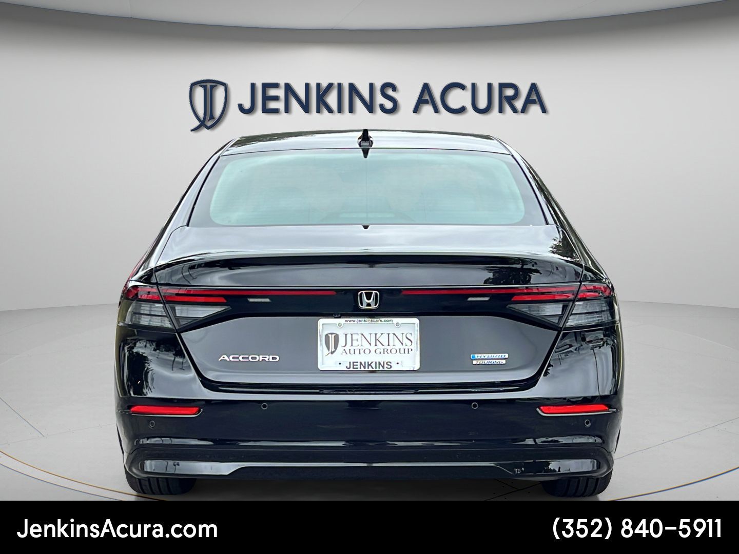 Used 2023 Honda Accord Touring image 4