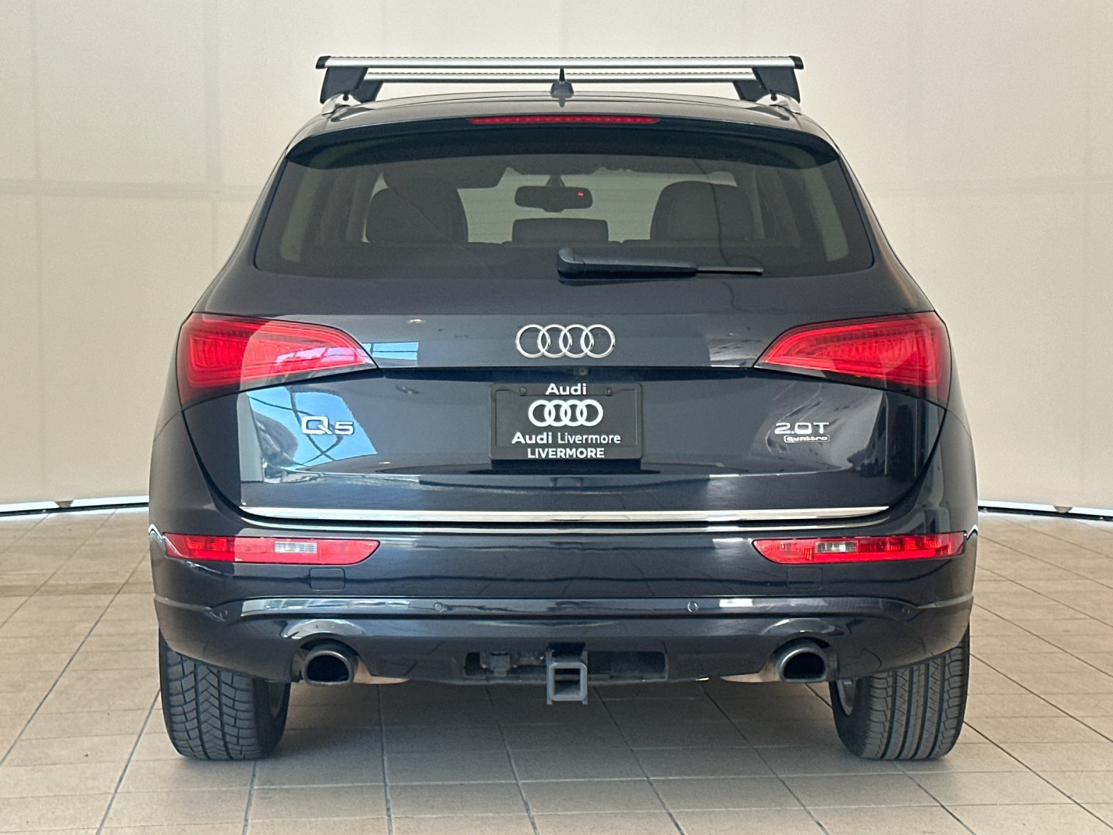 Used 2017 Audi Q5 2.0T Premium Plus w/ Technology Package AWD/4WD image 5