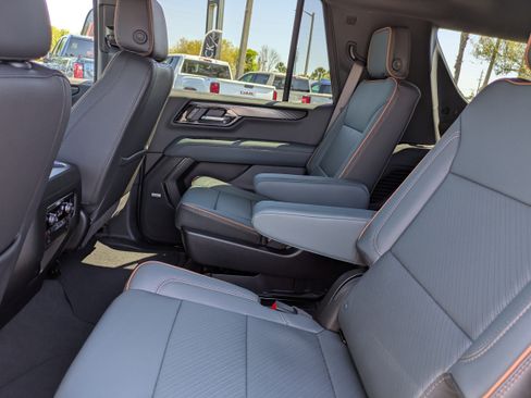 New 2026 GMC Yukon AT4 w/ Premium Trailering Package image 17