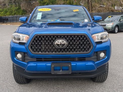 Used 2018 Toyota Tacoma TRD Sport w/ Technology Package image 17