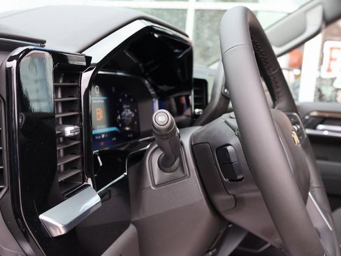 New 2026 Chevrolet Silverado 1500 LT image 13