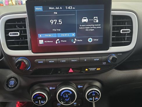 New 2026 Hyundai Venue SEL FWD image 20
