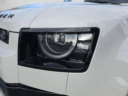 Used 2026 Land Rover Defender 110 S AWD/4WD image 30