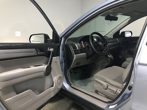 Used 2010 Honda CR-V LX image 9
