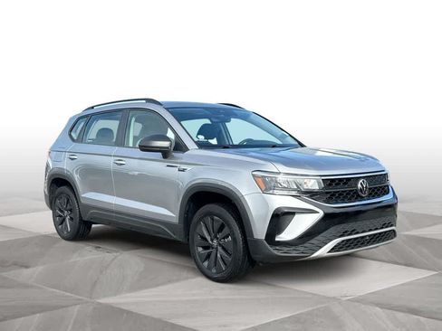 Certified 2024 Volkswagen Taos S FWD image 2